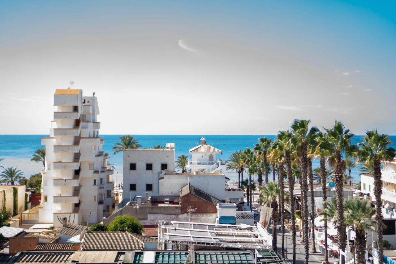 Coral Hotel 2*